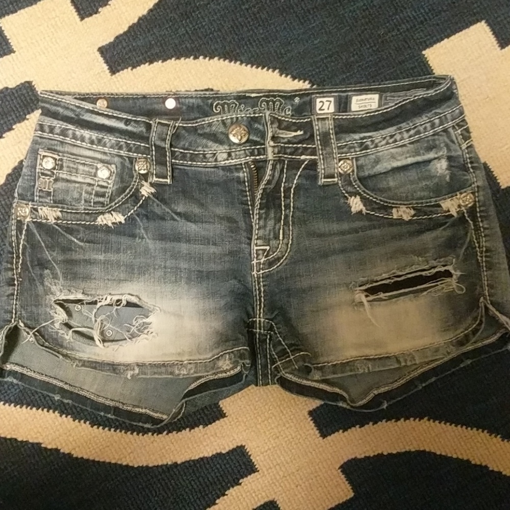 Miss Me Shorts